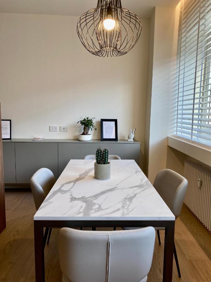 Torino 64 - Duomo City Center Luxury Apartment Perfect X2! Мілан Екстер'єр фото