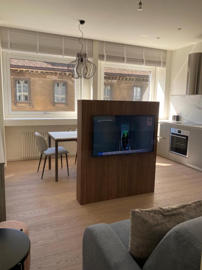 Torino 64 - Duomo City Center Luxury Apartment Perfect X2! Мілан Екстер'єр фото